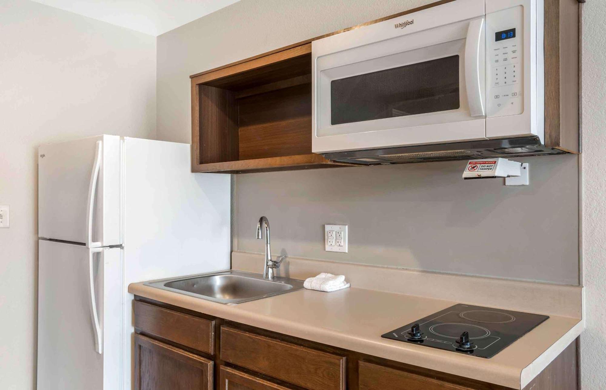 Extended Stay America Select Suites - Charlotte - Northlake Esterno foto