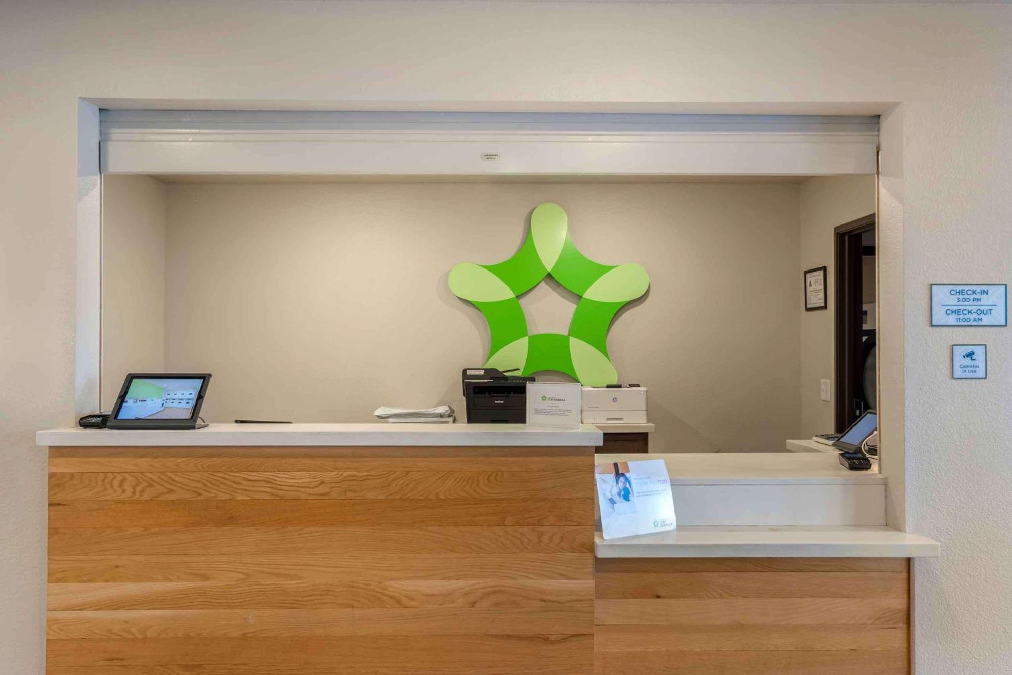 Extended Stay America Select Suites - Charlotte - Northlake Esterno foto